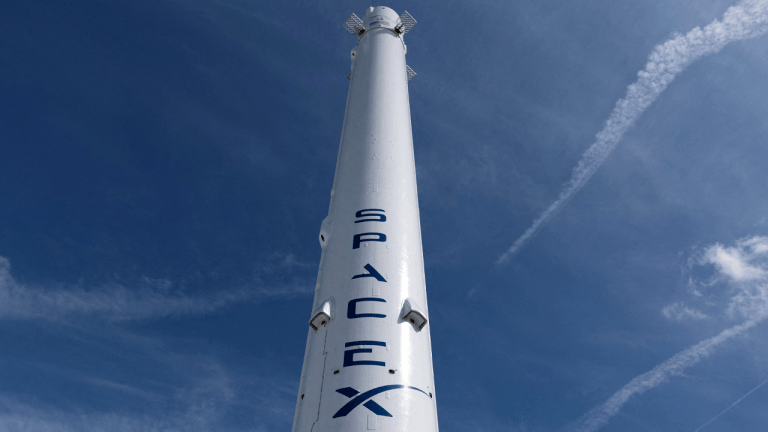 8-spacex-jump-shows-fresh-fomo-as-spcx-tests-a-2-28t-market-cap_nwmk-768x432-1