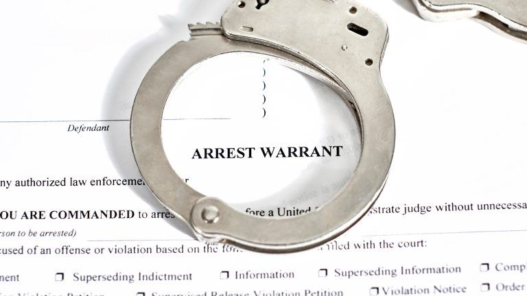 arrestwrrnt-768x432-1