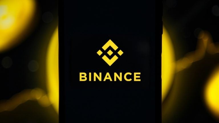 binance-pushes-into-wall-street-adds-options-on-1000-us-stocks-768x432-1