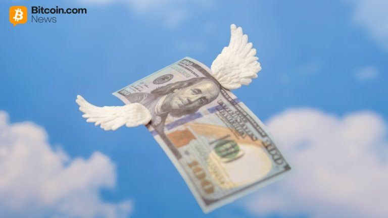 bitcoin-and-ether-etfs-lose-combined-228-million-as-xrp-etfs-hold-firm-768x432-1