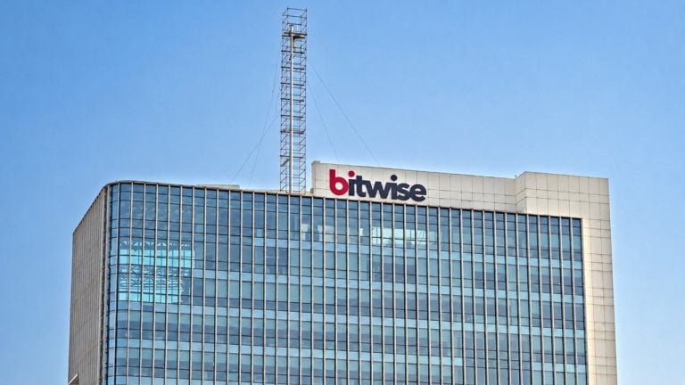 bitwise-cio-crypto-can-survive-clarity-act-failure-not-the-wait2_nwmk-768x432-1