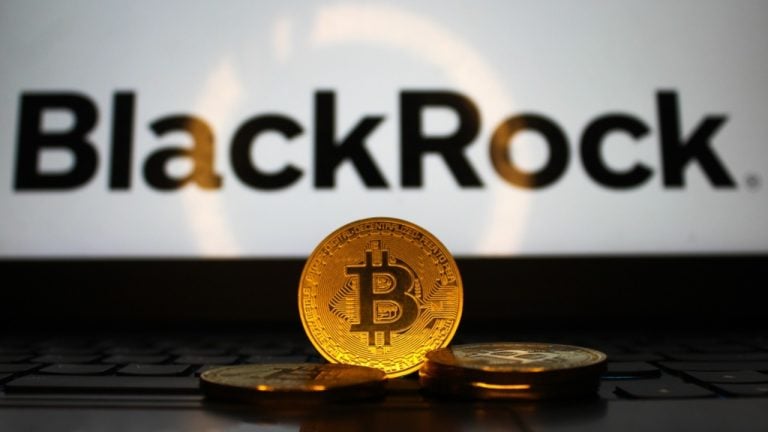 blackrock-pulls-170m-into-ibit-as-bitcoin-etfs-add-211m-768x432-1