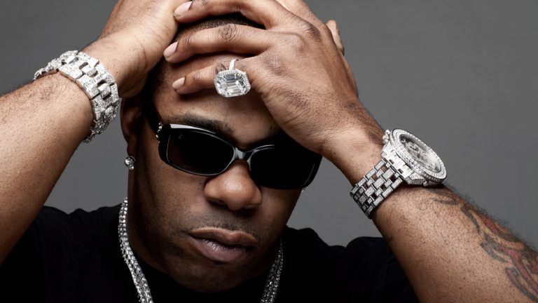 busta777777-768x432-1