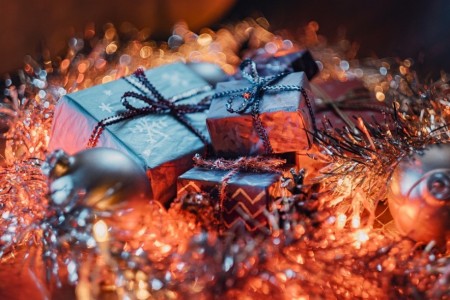 christmas-5815034-960-720-x300_1px