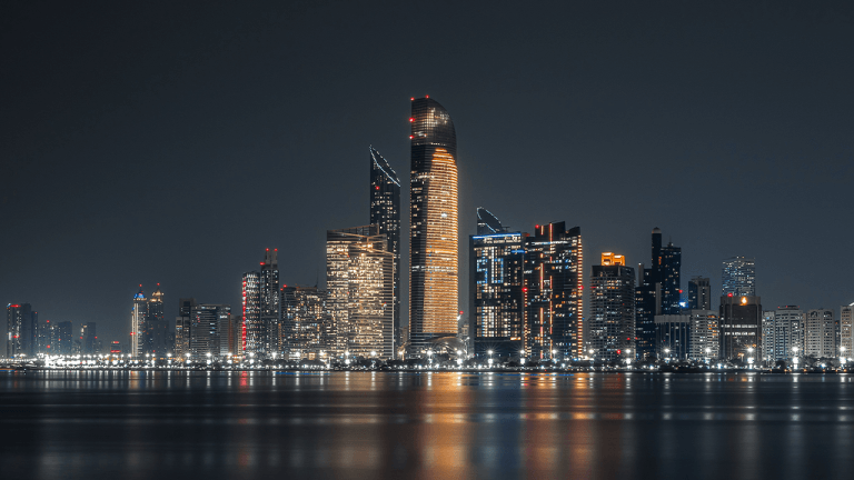 coinbase-builds-abu-dhabi-hub-to-put-global-stocks-onchain-768x432-1