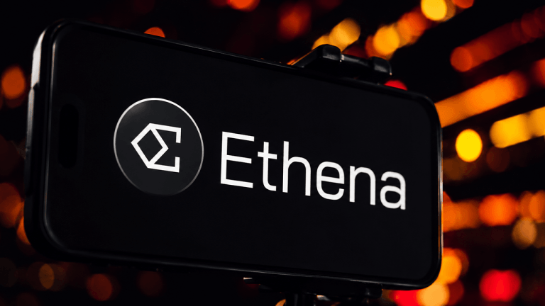 coinbase-ventures-invests-in-ena-as-ethena-scales-usde-beyond-1b_nwmk-1-768x432-1