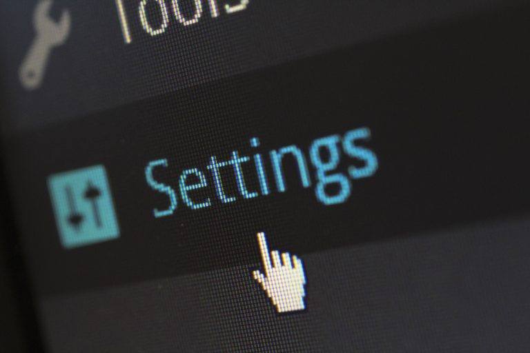 curacao-scraps-hacked-licensing-portal-misses-its-own-update-deadline-768x512-1