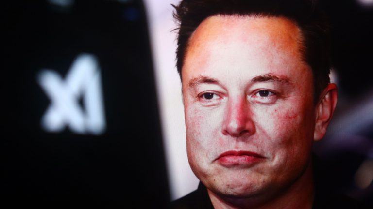 elon-musk-xai-768x432-1