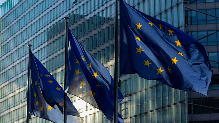 eu-empowers-regulators-to-block-third-country-crypto-platforms-768x432-1