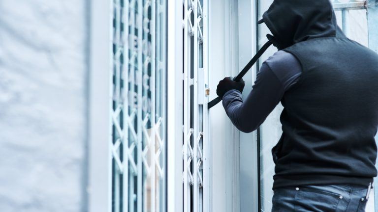 french-couple-moves-to-sell-home-after-3-crypto-linked-invasions-768x432-1