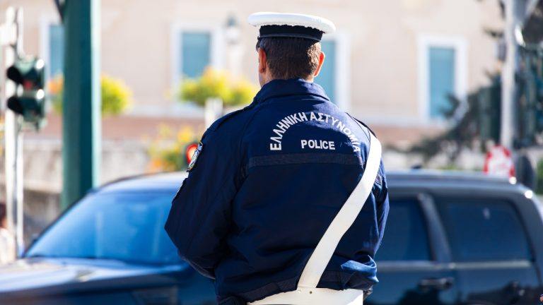 greek-police-bust-massive-9m-ai-cryptocurrency-scam-768x432-1