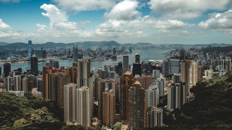 hong-kong-considers-bill-to-regulate-stablecoins-768x432-1