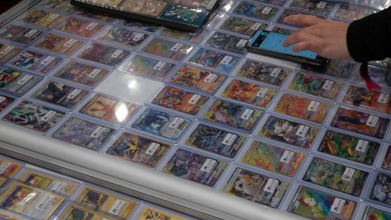 jupiter-mobile-adds-physical-pokemon-card-ripping-feature-768x432-1