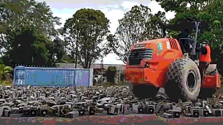 malaysia-miners1-768x432-1