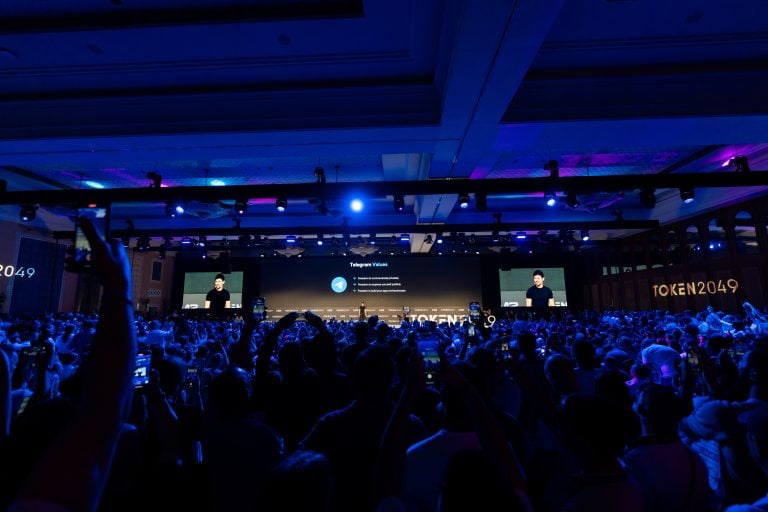 pavel-durov-ceo-of-telegram-onstage-at-token2049-dubai-768x512-1