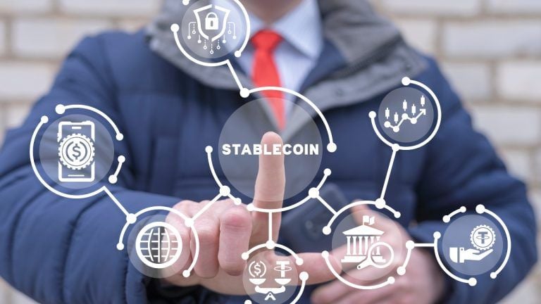 why-fiat-stablecoins-can-never-decouple-from-banks-768x432-1